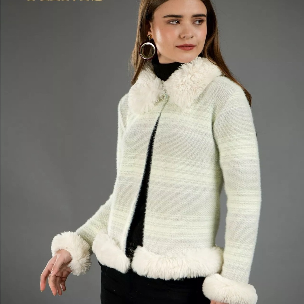 Elegant Cream Faux Fur Trim cardigan sweater